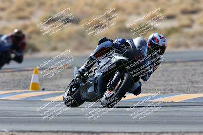 media/Feb-04-2024-SoCal Trackdays (Sun) [[91d6515b1d]]/3-Turn 5 (1045am)/